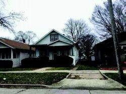  Ashland Ave, Harvey IL