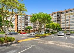  Saint Charles Pl , Hollywood FL
