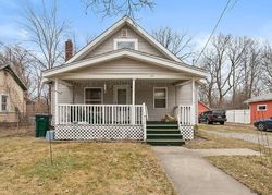 Foreclosure Listing in E HAZEL ST LANSING, MI 48910