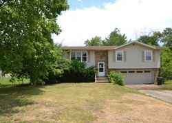 Foreclosure Listing in APRICOT AVE MOUNT VERNON, IL 62864