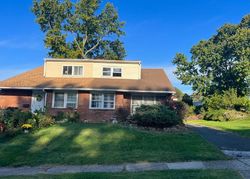 Foreclosure Listing in ARLINE AVE ABINGTON, PA 19001
