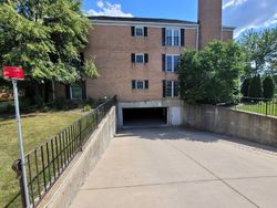 Foreclosure Listing in CARRIAGEWAY DR APT 208 ROLLING MEADOWS, IL 60008