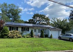 Foreclosure Listing in APPLEGATE DR CENTRAL ISLIP, NY 11722