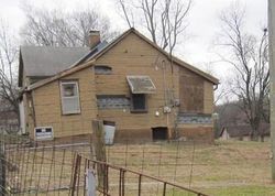 Foreclosure Listing in N 17TH ST SAINT JOSEPH, MO 64505