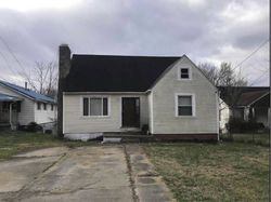 Foreclosure Listing in 1ST AVE S NITRO, WV 25143