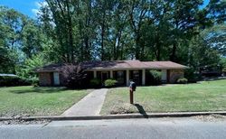 Foreclosure in  HICKORY ST Vicksburg, MS 39180