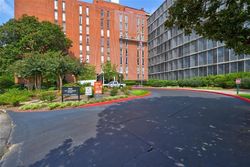 Foreclosure Listing in PHARR COURT NORTH NW APT 512 ATLANTA, GA 30305