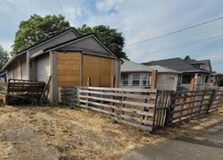 Foreclosure in  SE 85TH AVE Portland, OR 97266