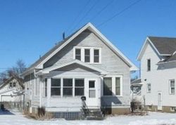 Foreclosure Listing in E 32ND ST DUBUQUE, IA 52001