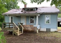 Foreclosure Listing in TELPAHAK ST SE MINERVA, OH 44657