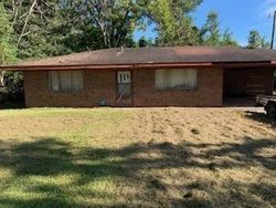 Foreclosure Listing in LEGION DR MARKSVILLE, LA 71351