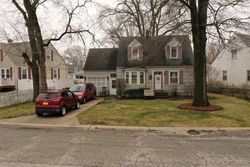 Foreclosure Listing in POTOMAC DR MUNSTER, IN 46321