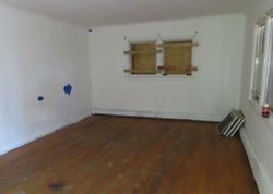 Foreclosure Listing in COUNTY LINE RD AMITYVILLE, NY 11701