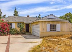 Foreclosure Listing in KESWICK ST NORTH HOLLYWOOD, CA 91605