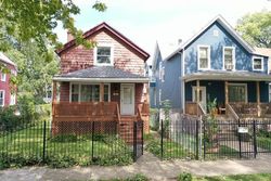  W Ferdinand St, Chicago IL