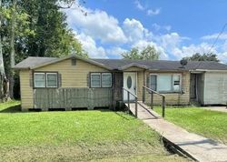 Foreclosure Listing in JONES ST PLAQUEMINE, LA 70764