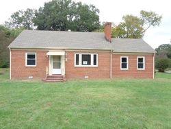 Foreclosure Listing in W NINE MILE RD HIGHLAND SPRINGS, VA 23075