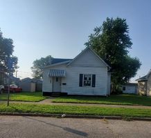 Foreclosure in  N 11TH ST Vincennes, IN 47591
