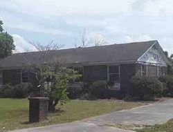 Foreclosure Listing in TRACY LN DUNN, NC 28334