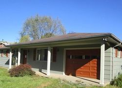 Foreclosure Listing in LAKEVIEW DR WASHINGTON, PA 15301