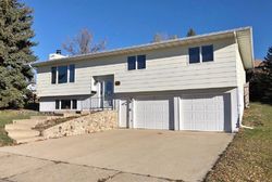 Foreclosure Listing in TERRACE DR MINOT, ND 58703