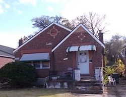 Foreclosure in  DRYDEN AVE Saint Louis, MO 63115