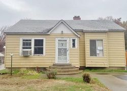 Foreclosure Listing in N 32ND AVE YAKIMA, WA 98902