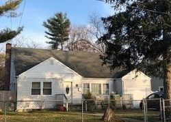  S Bayview Ave, Freeport NY