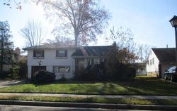 Foreclosure Listing in LAKE DR NEW HYDE PARK, NY 11040