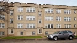  W Glenlake Ave , Chicago IL