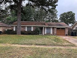 Foreclosure in  SOUTHWOOD DR Shreveport, LA 71118