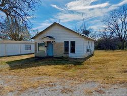 Foreclosure Listing in SINCLAIR ST HEALDTON, OK 73438