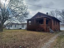 Foreclosure in  N 1ST ST Terre Haute, IN 47804