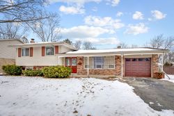 Foreclosure in  FAIRLAWN AVE Libertyville, IL 60048