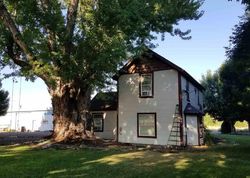 Foreclosure Listing in W SHELBY RD PROSSER, WA 99350