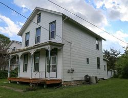 Foreclosure Listing in N MAIN ST DUBUQUE, IA 52001