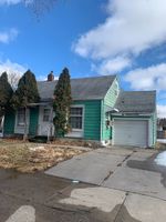 Foreclosure in  13TH ST NW Cedar Rapids, IA 52405