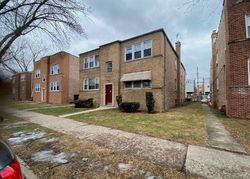 Foreclosure in  N HOYNE AVE # 2S Chicago, IL 60645