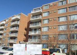 Foreclosure Listing in S STEWART AVE APT 4M LOMBARD, IL 60148