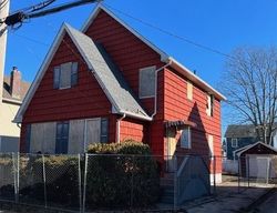 Foreclosure Listing in SUNSET RD MASSAPEQUA, NY 11758