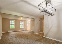 Foreclosure Listing in OLD SOUTHBRIDGE RD DUDLEY, MA 01571