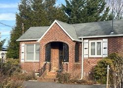 Foreclosure Listing in LEROY PL COPIAGUE, NY 11726