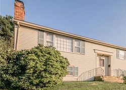 Foreclosure Listing in DOWNING CIR BLOOMFIELD, CT 06002