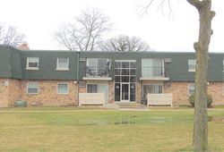 Foreclosure Listing in W 99TH TER APT 207 # 35 PALOS HILLS, IL 60465