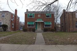  S Paxton Ave, Chicago IL