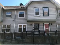  W Winona St, Chicago IL