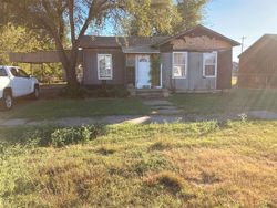 Foreclosure Listing in W 8TH ST QUANAH, TX 79252