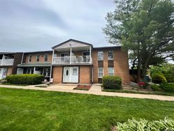 Foreclosure Listing in ARTIST LAKE DR # 243 MIDDLE ISLAND, NY 11953