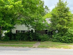 Foreclosure Listing in E 4TH ST RUSSELLVILLE, KY 42276