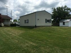 Foreclosure Listing in HARRODSBURG RD LAWRENCEBURG, KY 40342